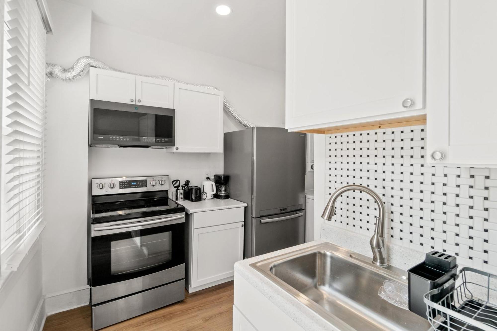 Unit # 1 - Right Next To Howard University Washington Exterior photo