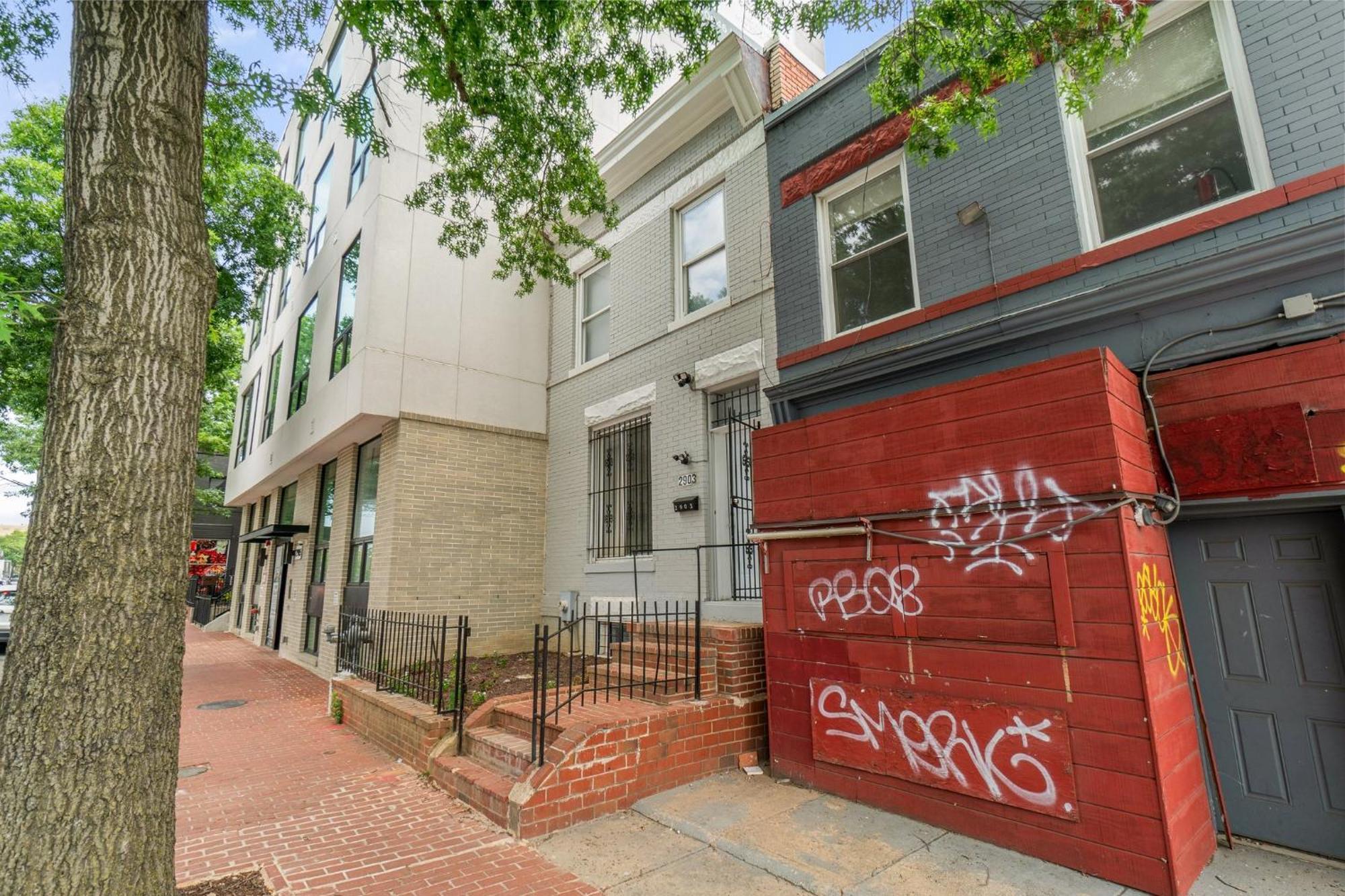 Unit # 1 - Right Next To Howard University Washington Exterior photo